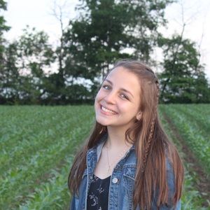 Meet your Posher, Maria